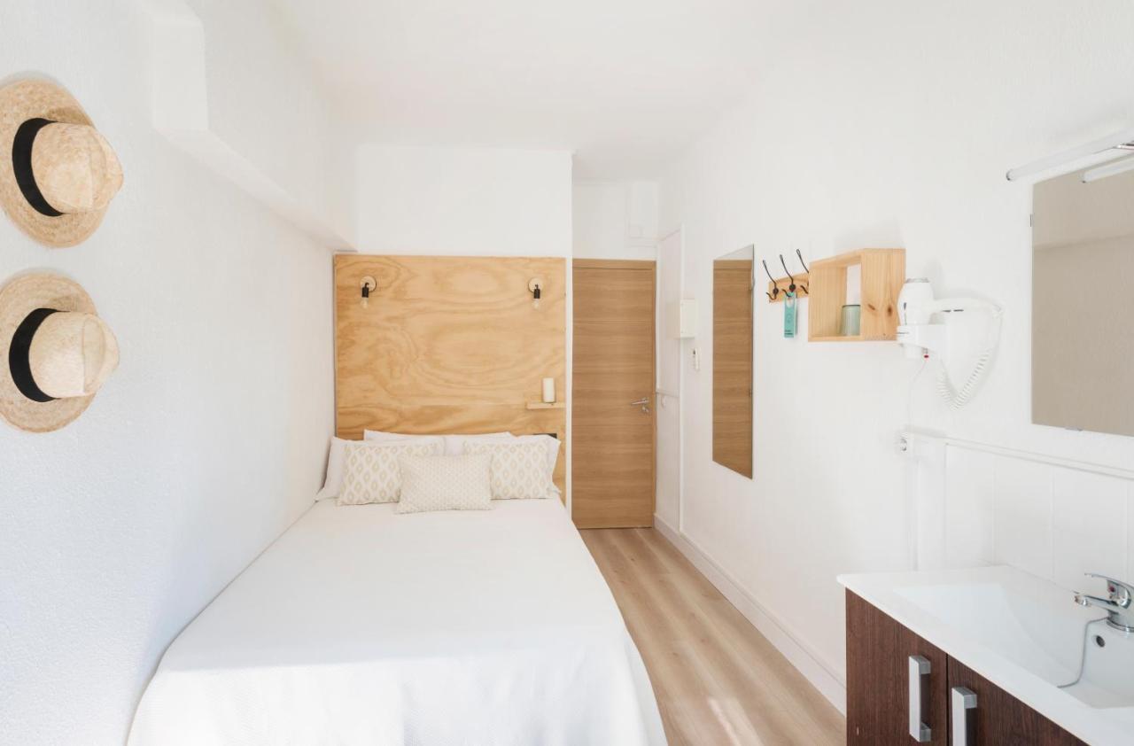 Forenna Hostel (Adults Only) El Arenal  Exterior photo