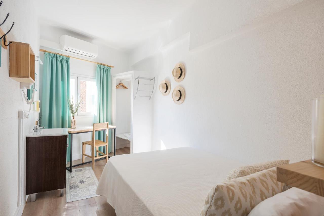 Forenna Hostel (Adults Only) El Arenal  Exterior photo